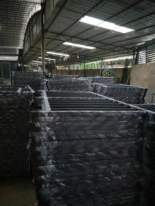 定制鋅鋼陽臺護(hù)欄 南寧華軒護(hù)欄廠的專業(yè)建筑解決方案